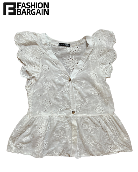 White sleeveless blouse