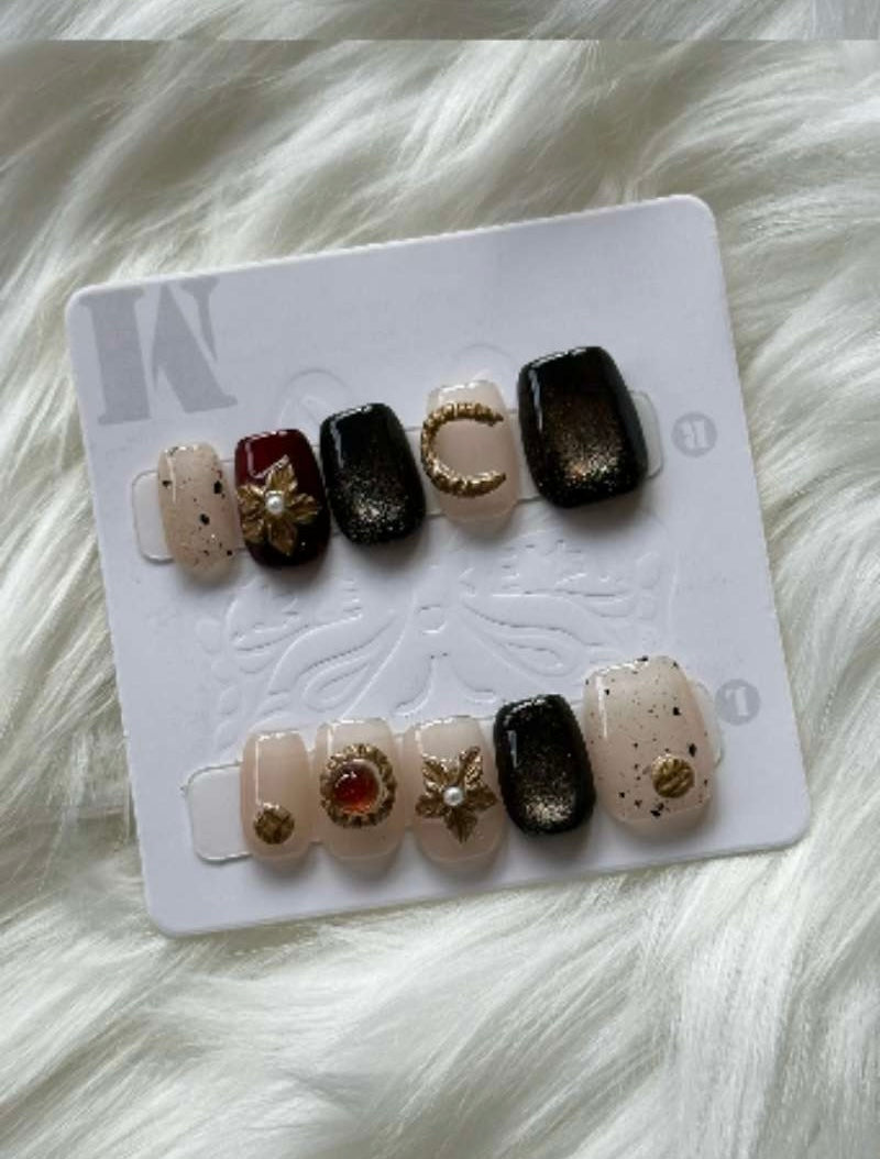 Midnight Elegance Luxe Stick-On Nails