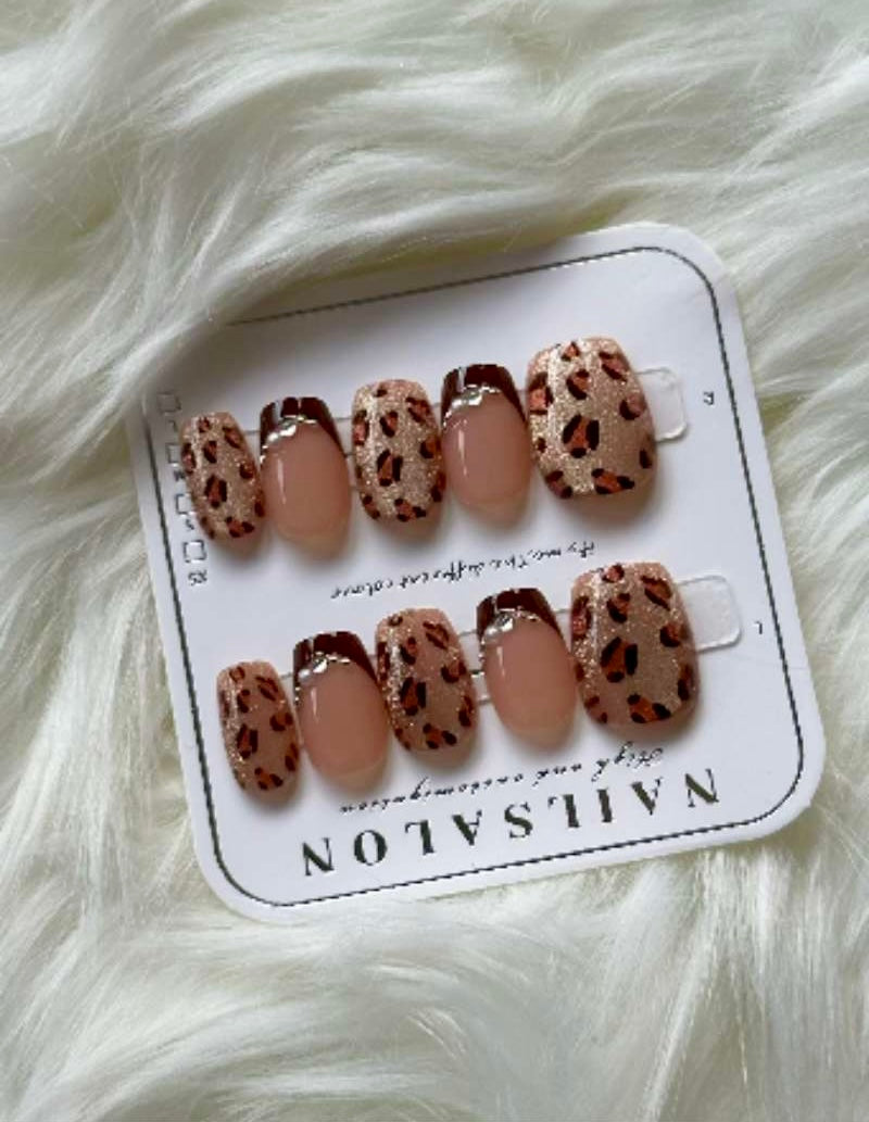 Peach Wild Cheetah Dot Stick-On Nails.